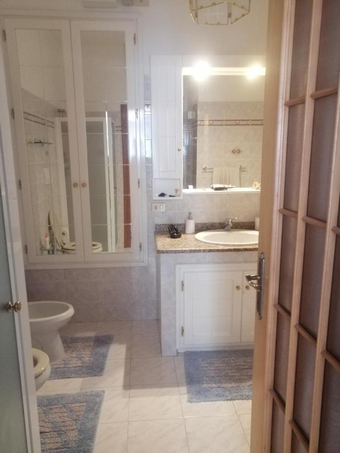Casa Celeste Ventimiglia Buitenkant foto