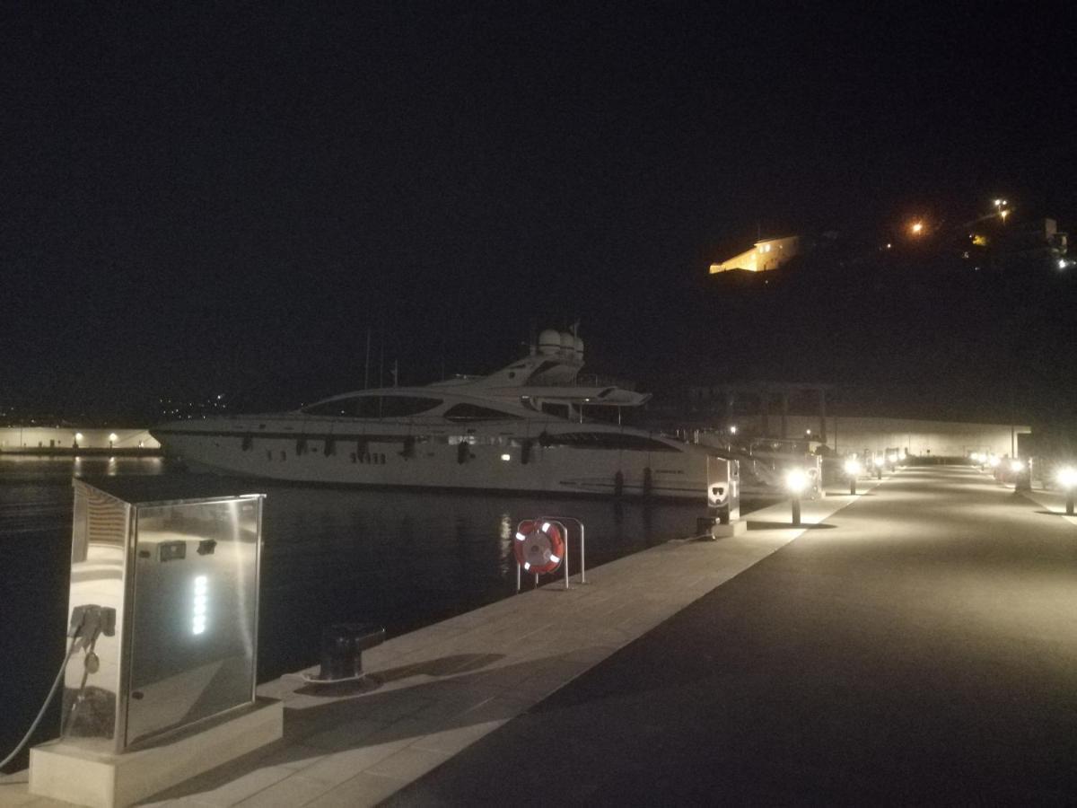 Casa Celeste Ventimiglia Buitenkant foto